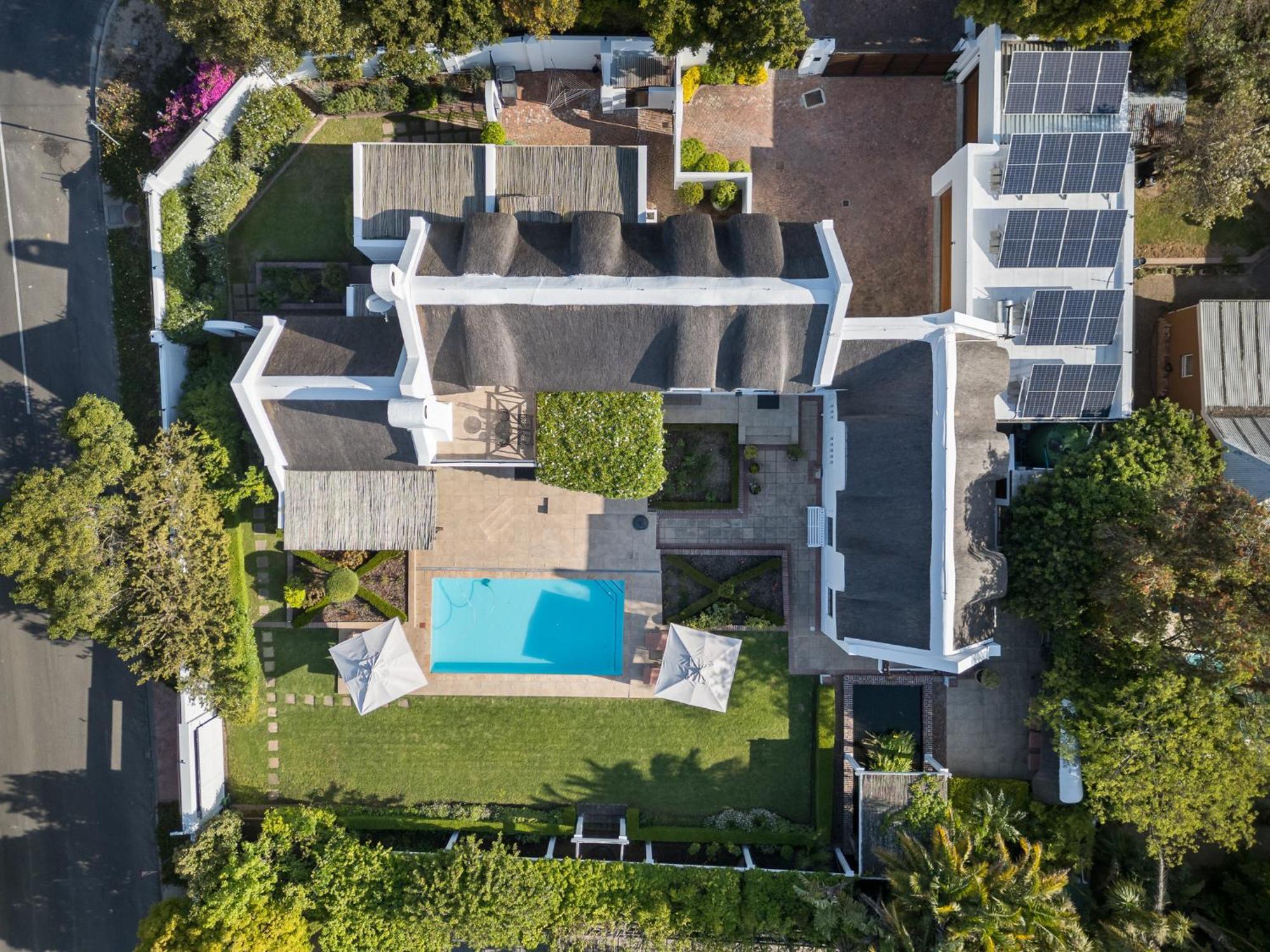 Die Rietdak - Reetdachhaus Mit Vier Schlafzimmern Cape Town Exterior foto